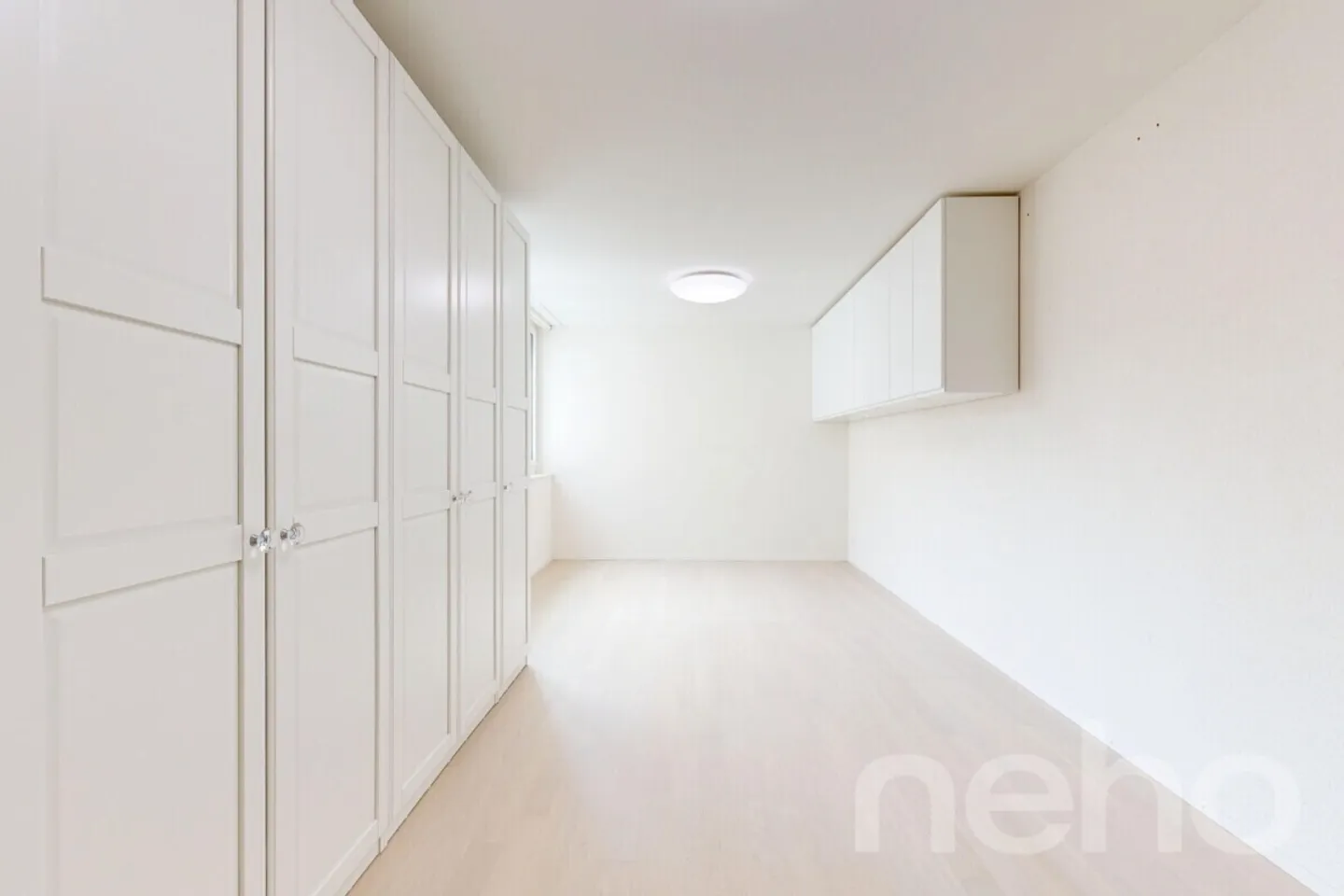 Vie moderne avec beaucoup de lumière, d'espace et de qualité de vie - Photo 10 sur 12