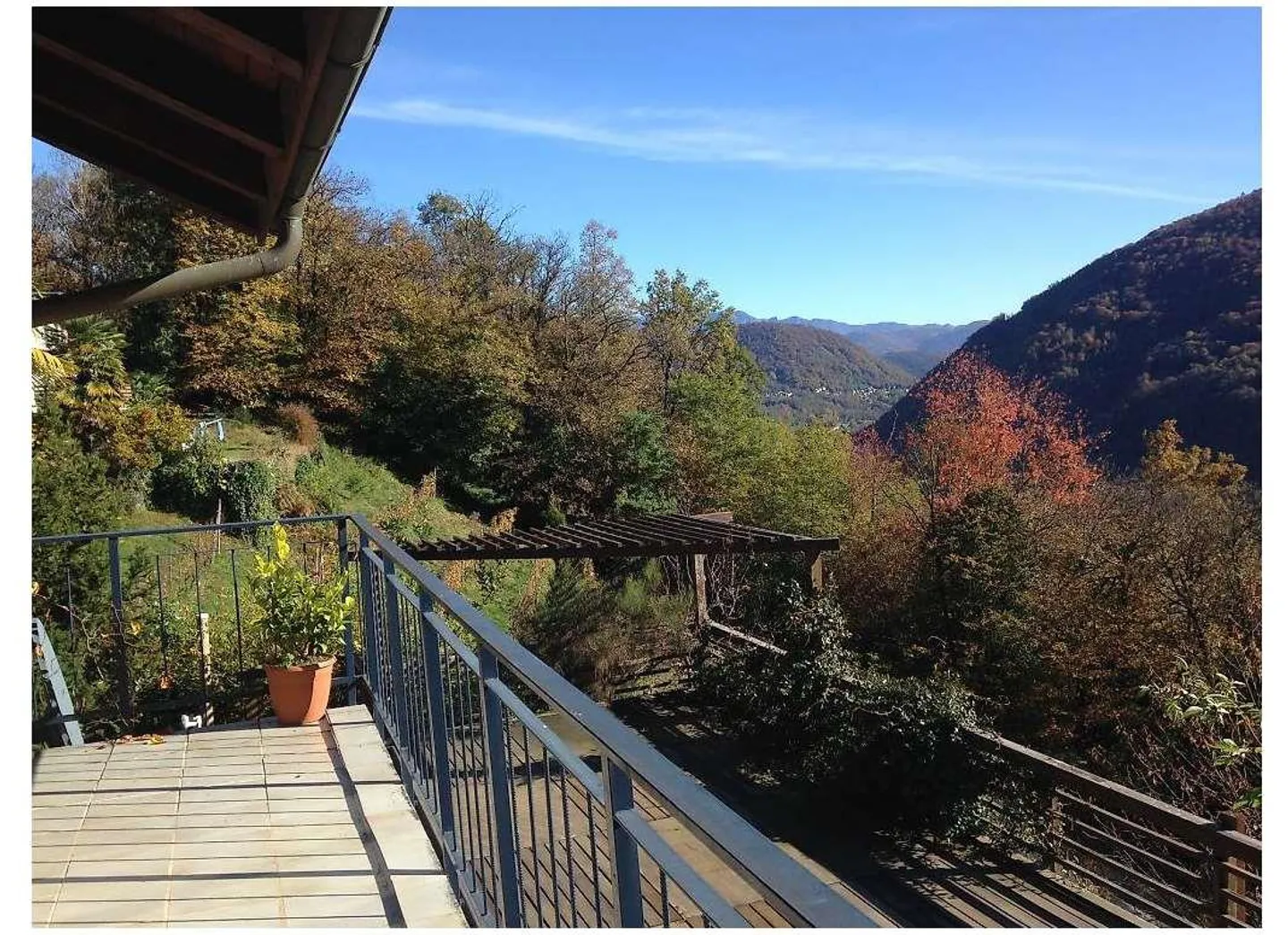Mehrfamilienhaus in Monteggio - Foto 5 di 11