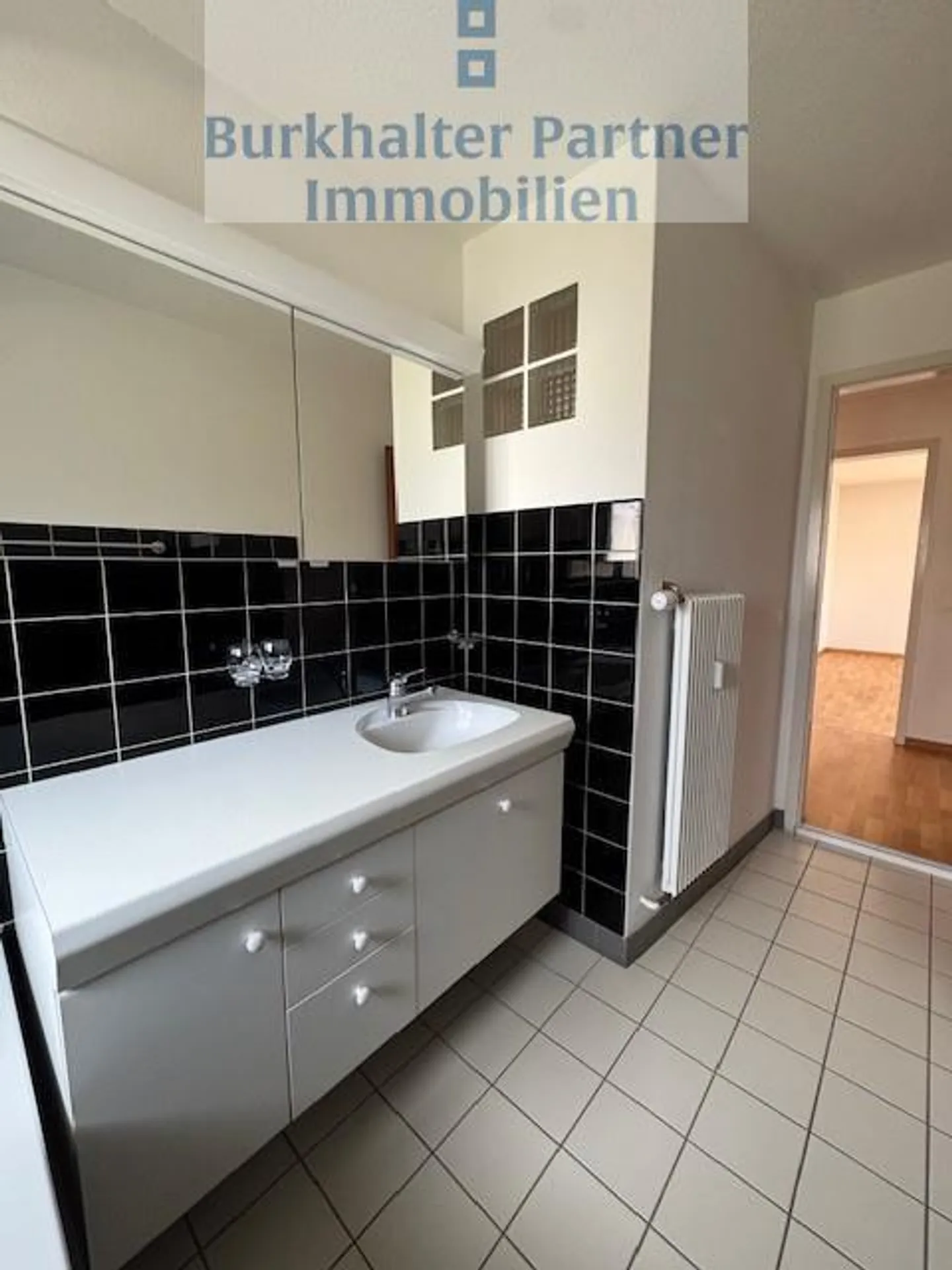 Appartamento luminoso e spazioso di 3,5 stanze in affitto - Foto 7 di 11