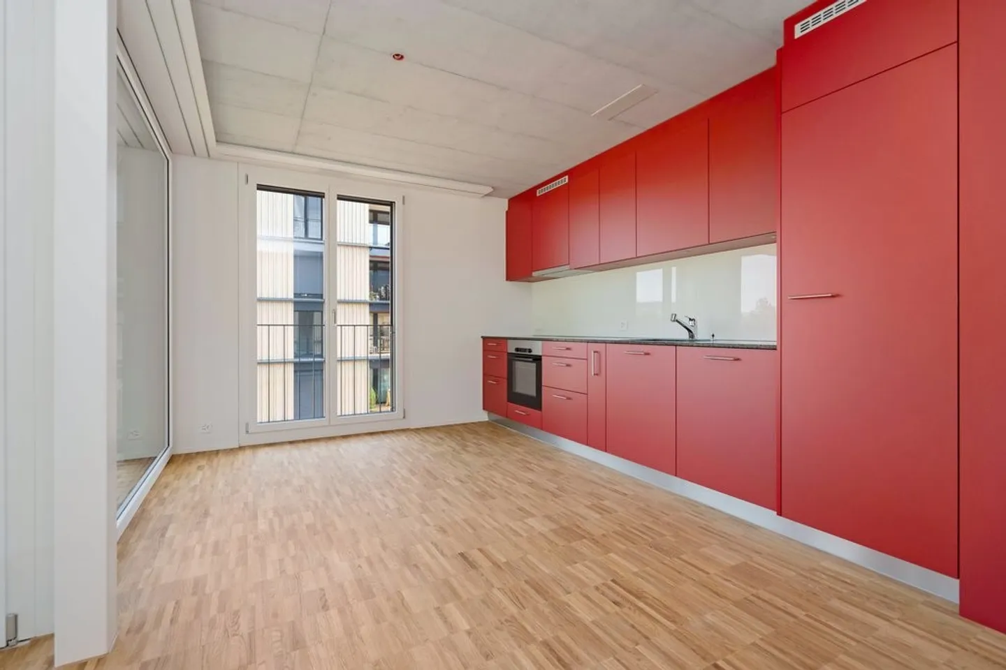 Modernes Apartment mit Aussicht - Foto 2 von 9