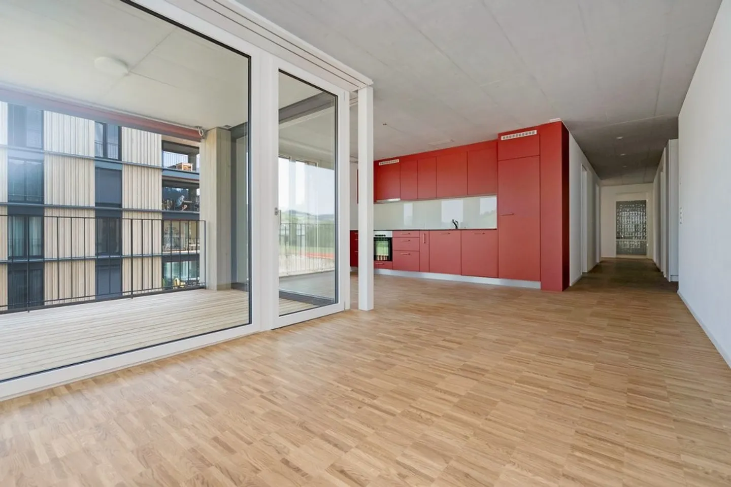 Modernes Apartment mit Aussicht - Foto 3 von 9