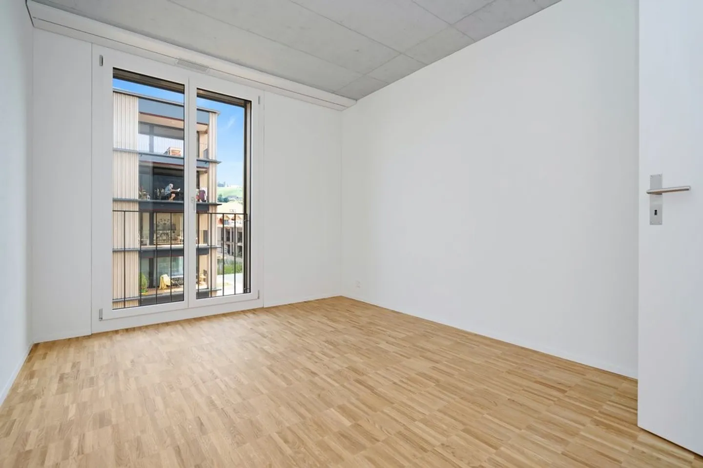 Modernes Apartment mit Aussicht - Foto 8 von 9