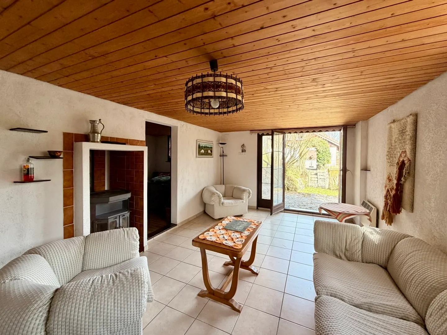 Charming Vacation Home - Photo 17 of 20