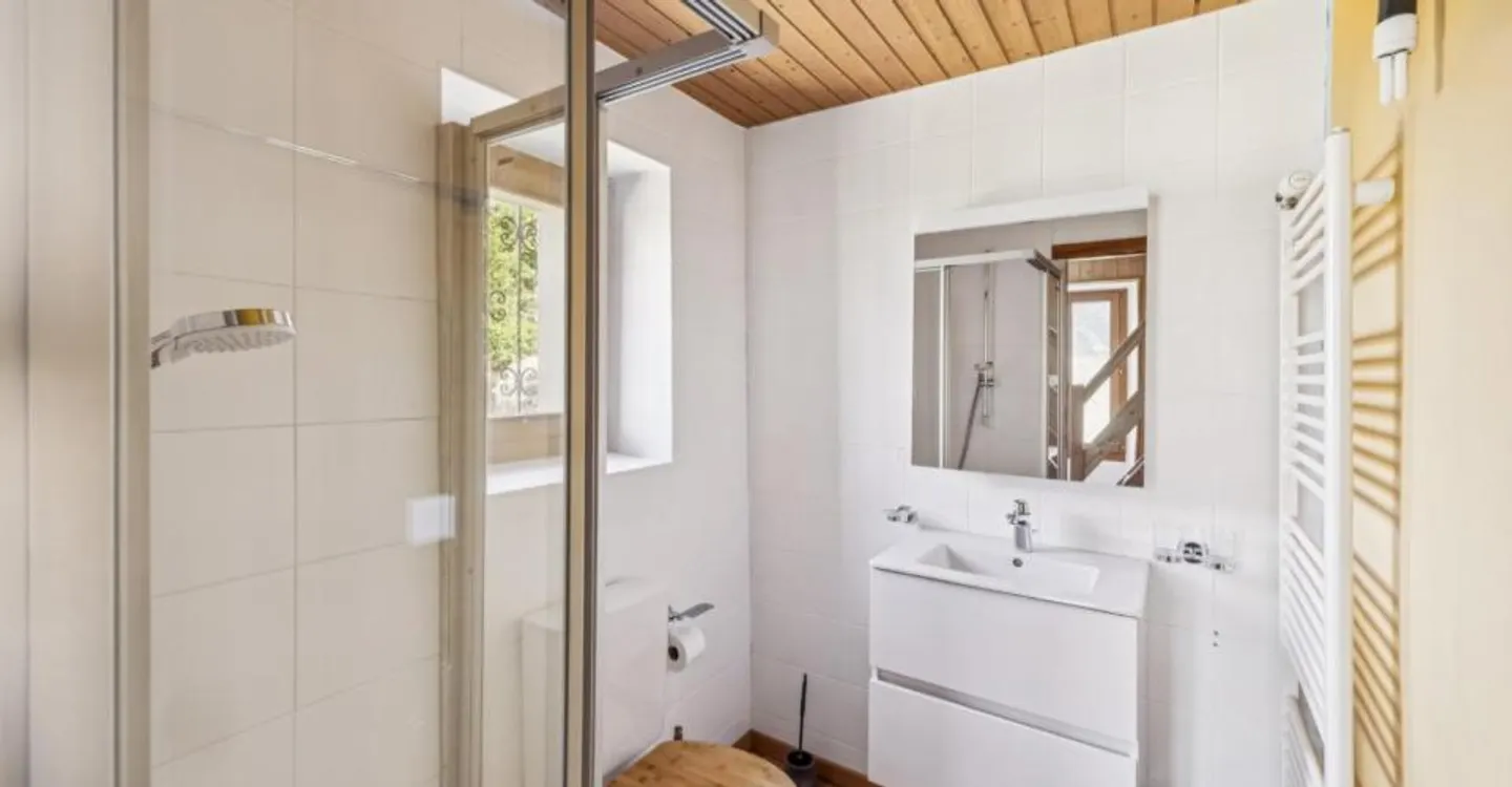 Casa caratteristica in un ambiente naturale con vista libera - Foto 6 di 9