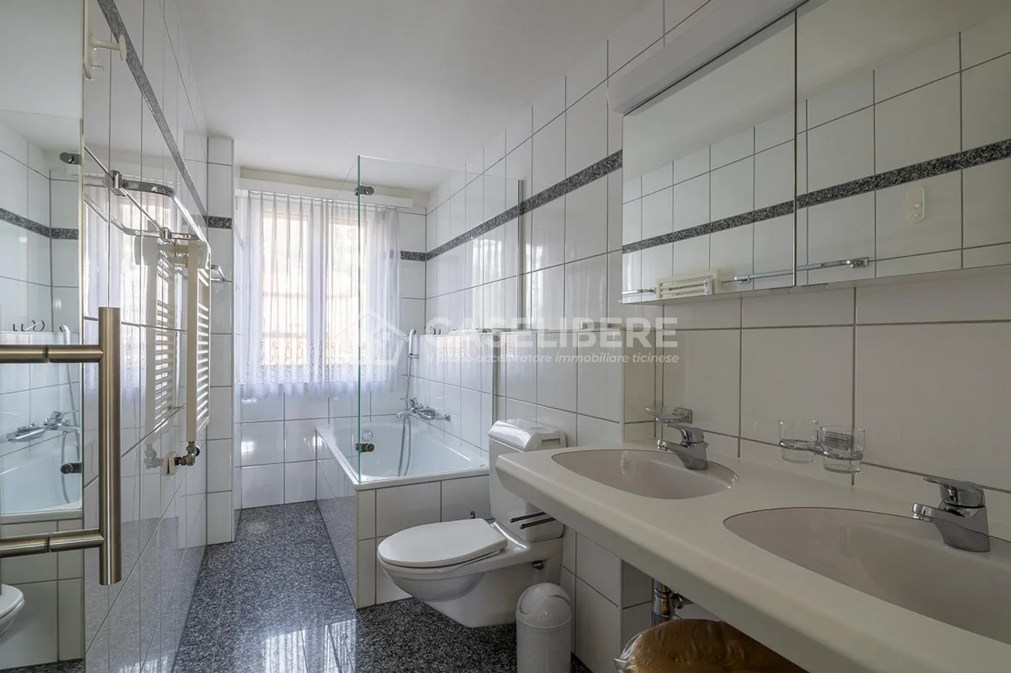 3.5 ROOMS LAKE VIEW IN MURALTO AS SECONDARY RESIDENCE - Photo 12 of 16