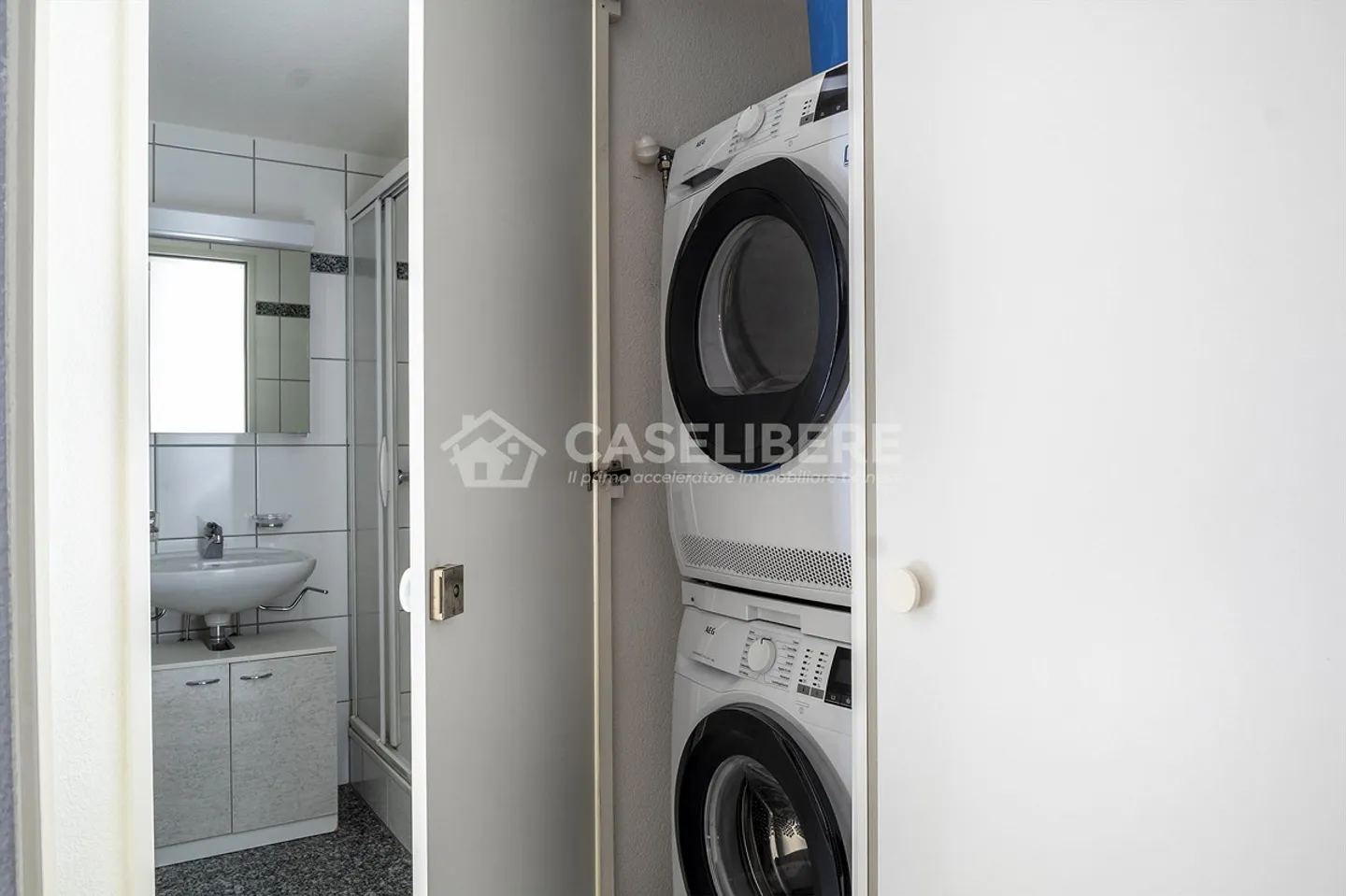 3.5 ROOMS LAKE VIEW IN MURALTO AS SECONDARY RESIDENCE - Photo 16 of 16