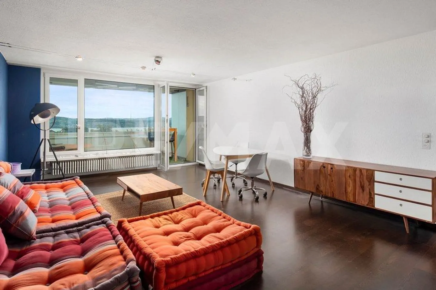 Charmante Wohnung mit Seeblick - Foto 1 von 13