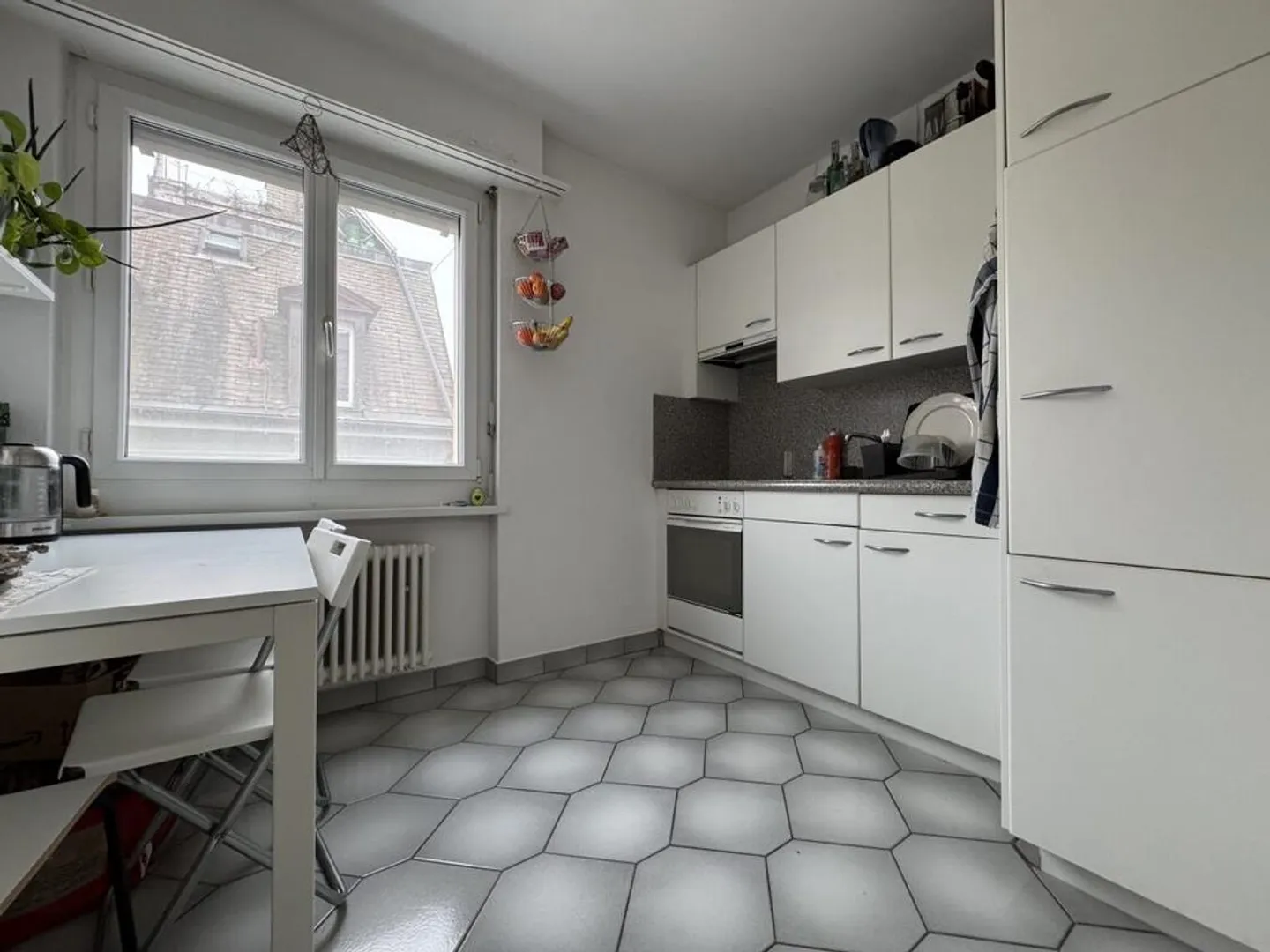 APPARTEMENT ATTRACTIF 2 CHAMBRES AU POINT CHAUD MESSE BASEL! - Photo 2 sur 6