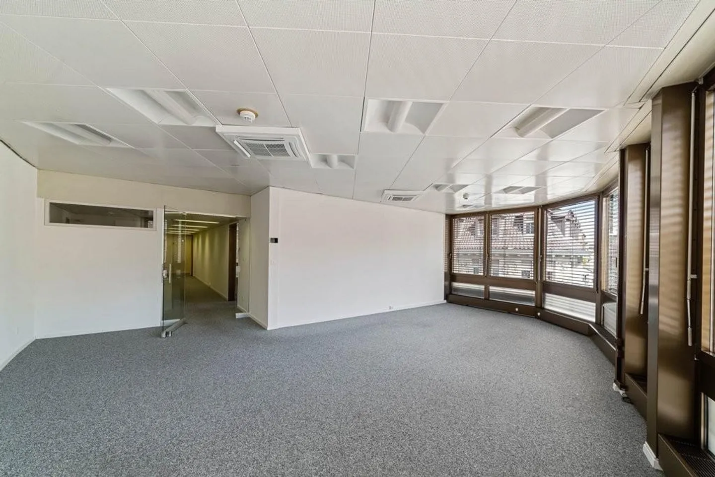 Bureau à louer - Photo 5 sur 8