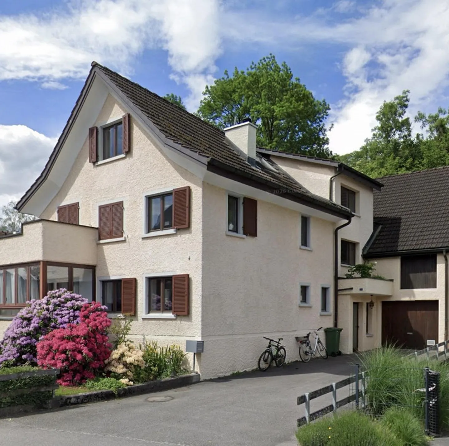 6.5 Room House for Rent - Photo 1 of 16