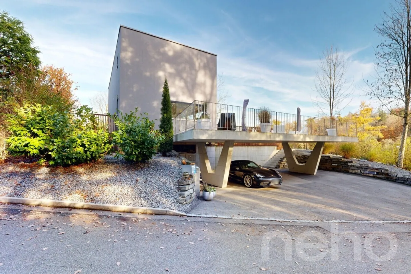Architekten-Villa mit Pool - Foto 5 von 12