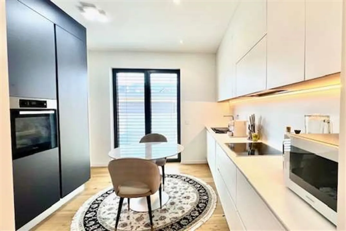 Elegant 4.5-room apartment for rent in Massagno - Photo 5 of 12