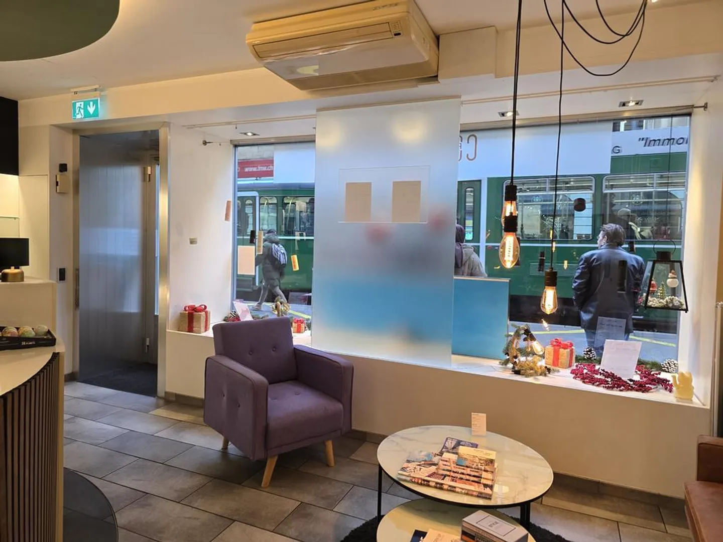 Stylischer Coiffeursalon in Basel - Foto 2 von 9