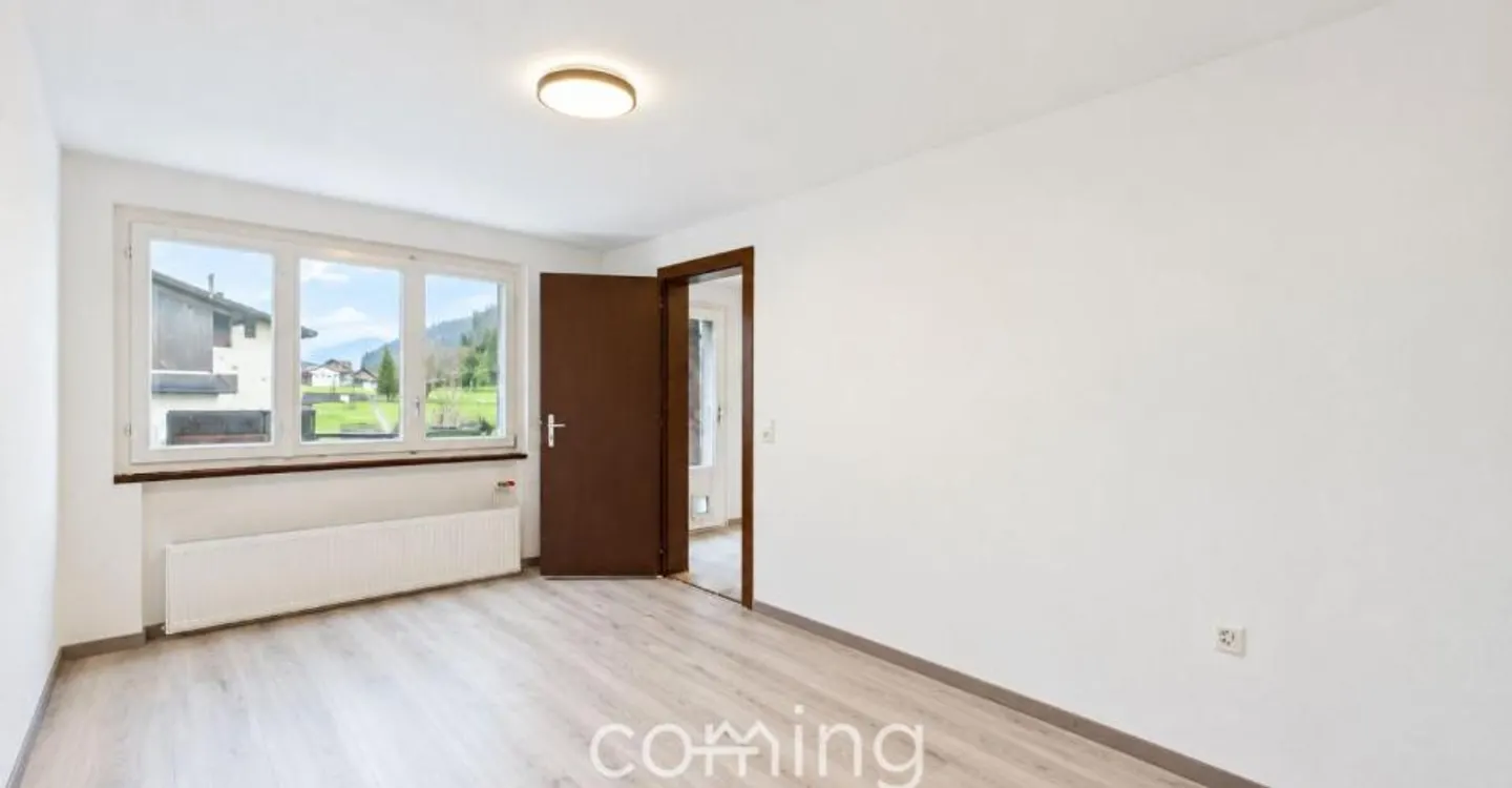 Charming half house with three residential units in Saastal. - Photo 10 of 11