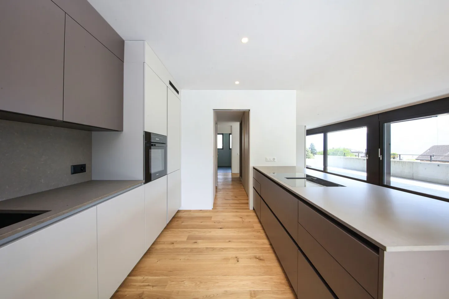 MINUSIO - New and elegant 4.5-room apartment with a large garden - Photo 1 of 22