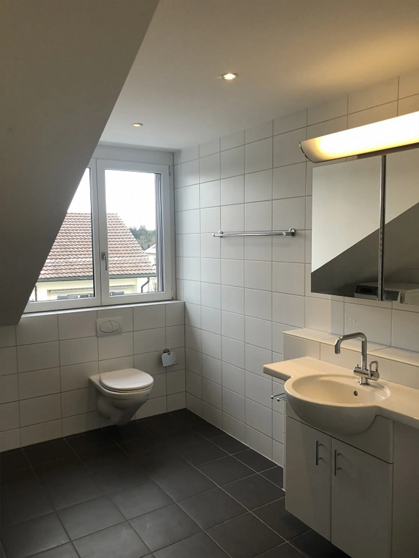 3.5-Zimmerdachwohnung mit schöner Aussicht - Photo 18 sur 24