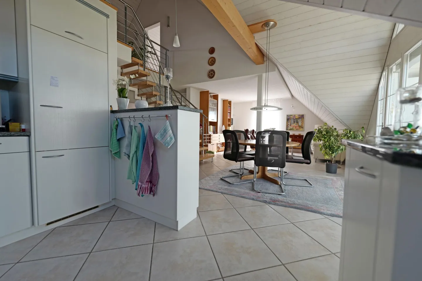 Charmante Galeriewohnung - Foto 9 von 17