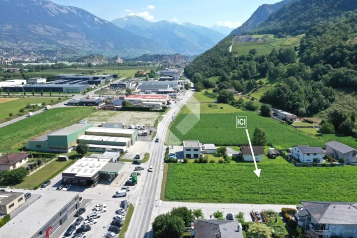 «2 Schritte vom Manor de Sierre entfernt» - Foto 5 von 12