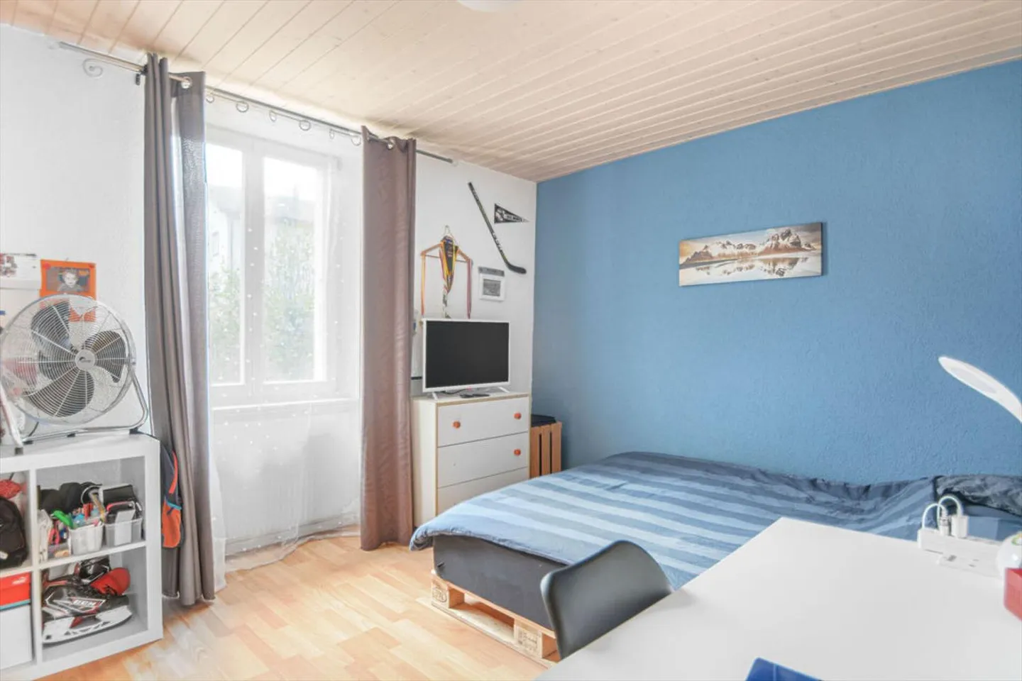 Haus mit 7,5 Zimmern - Foto 7 von 13