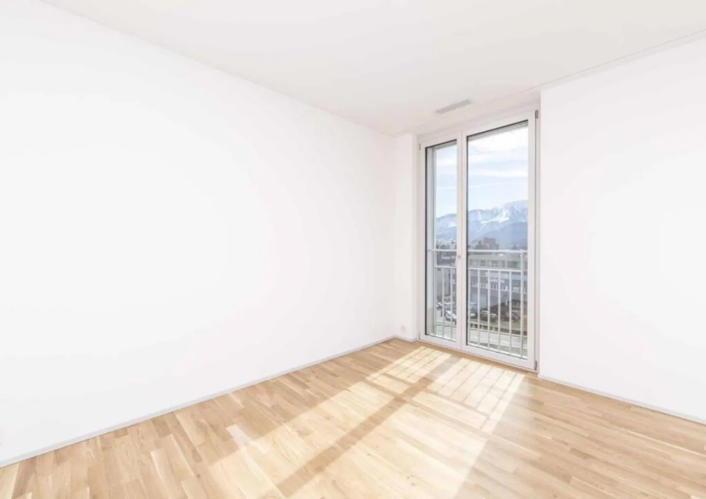 Welcome Home! - Photo 4 of 5