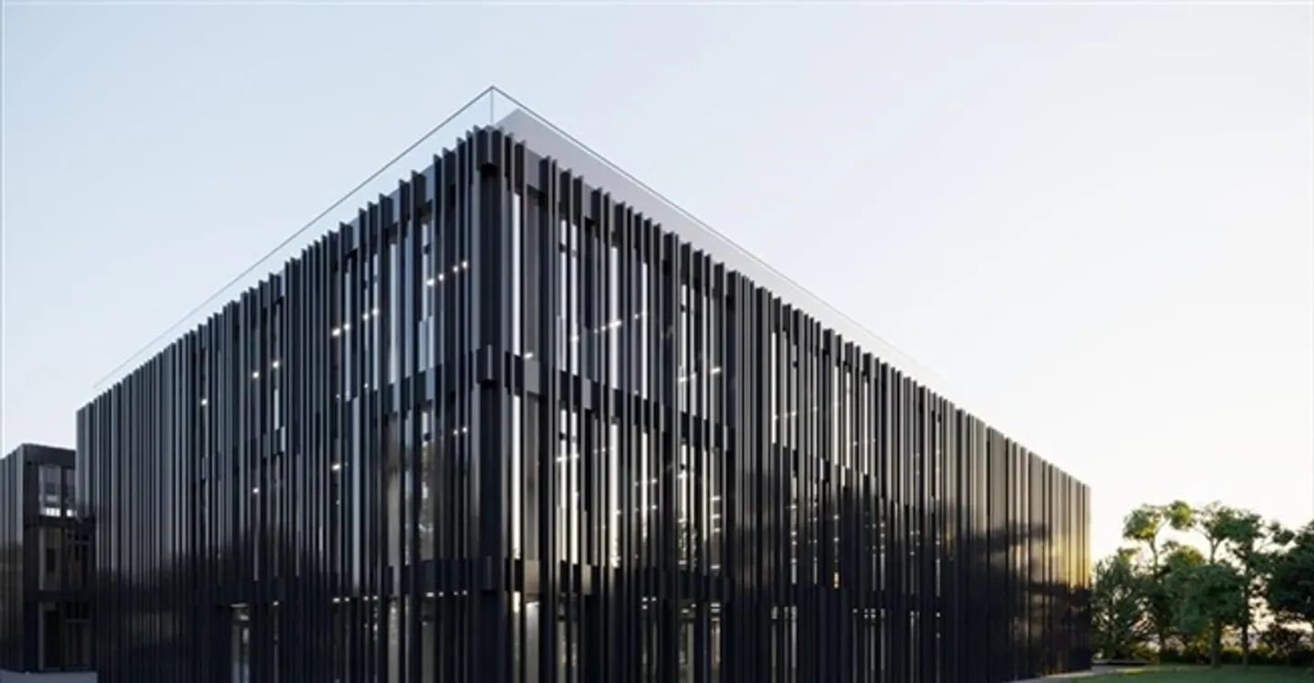 Industrielles Objekt - Foto 3 von 5