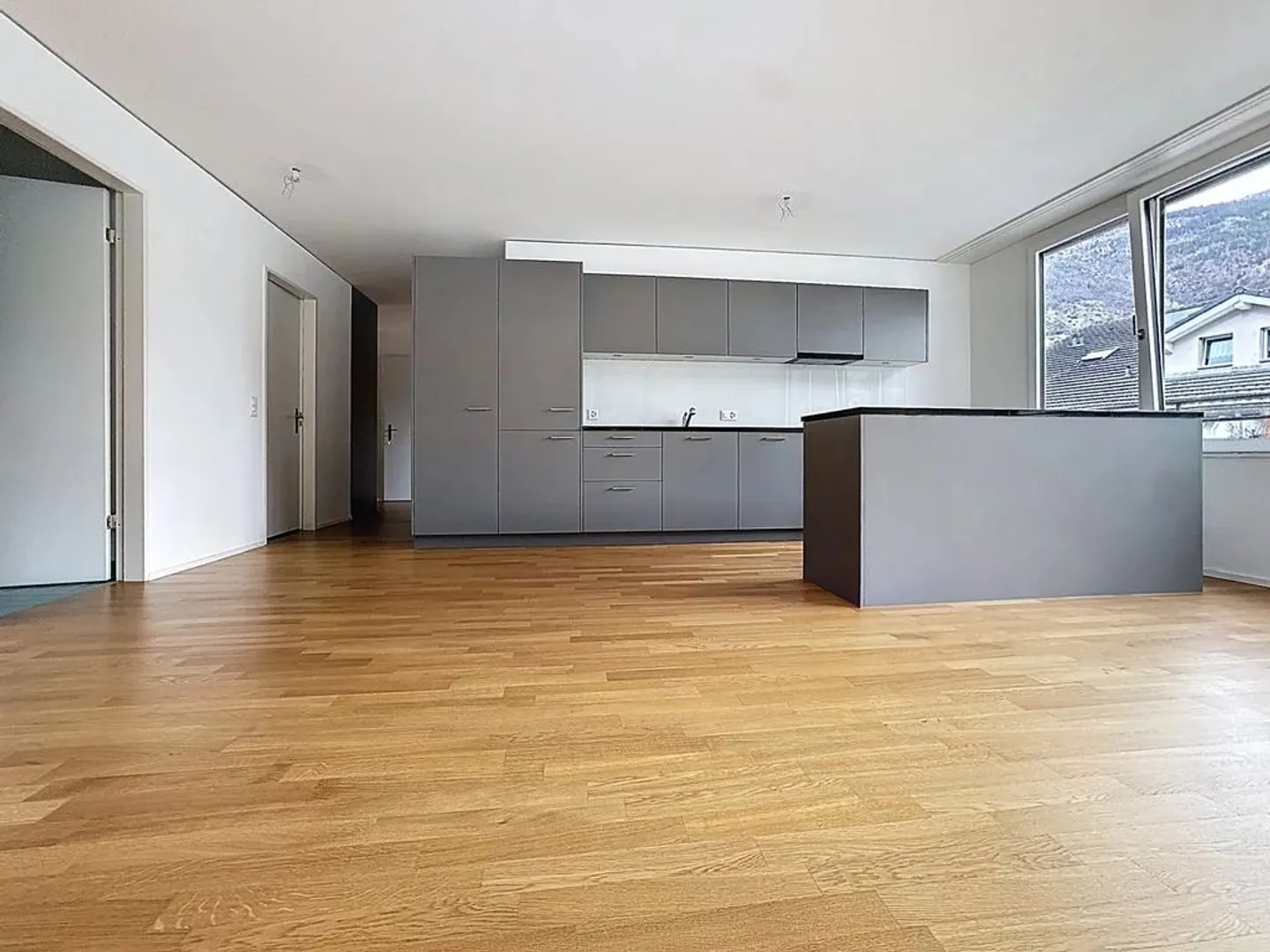 Modernes Apartment in Visp - Foto 1 von 13