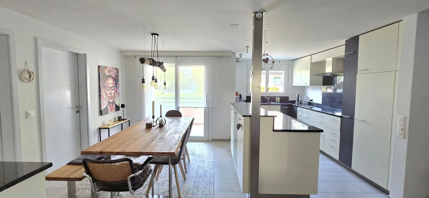 Appartamento 5.5 stanze direttamente sul lago - Foto 4 di 9