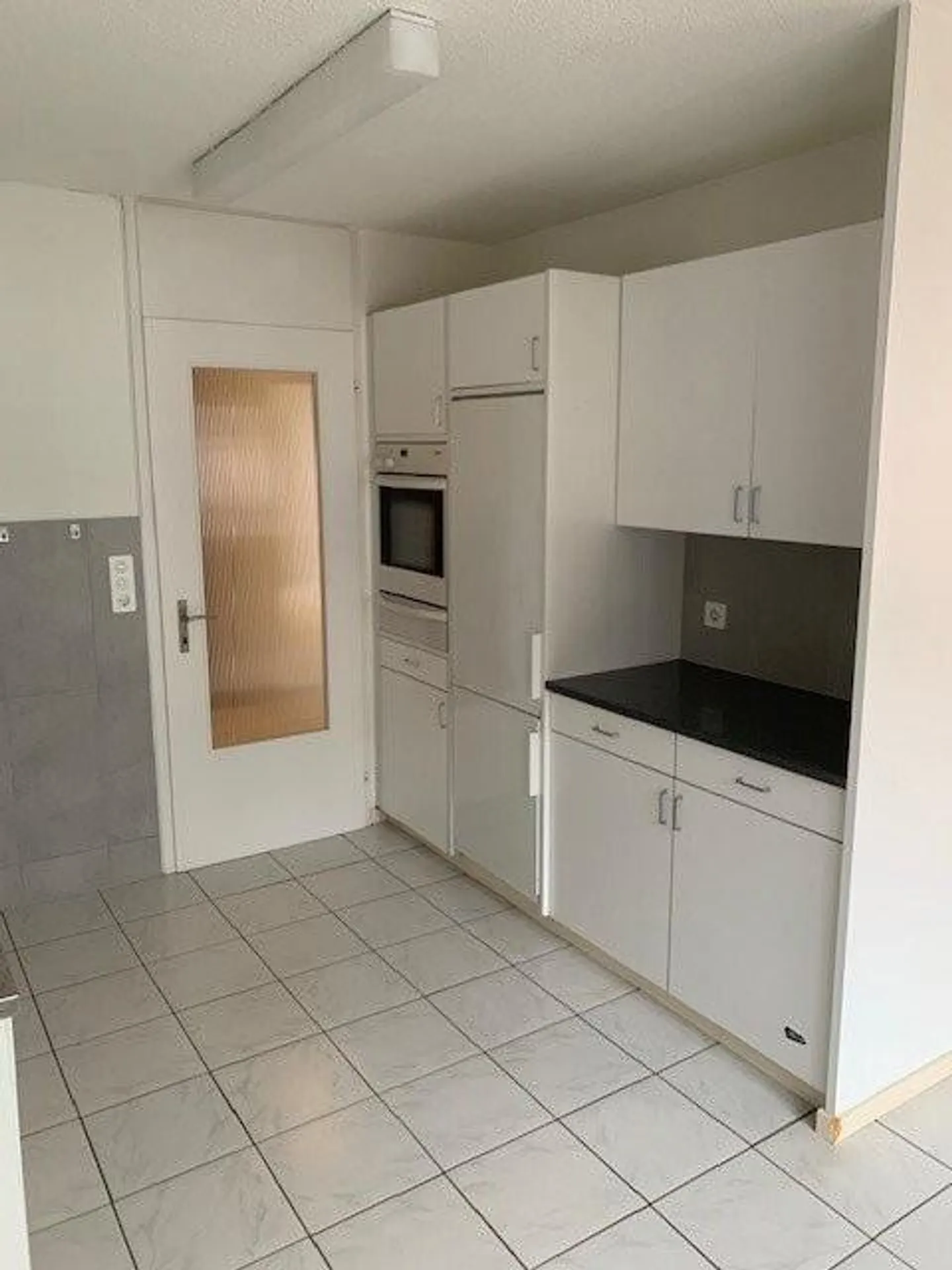 Befristete Wohnung bis 28.02.2026 in Oberrieden zu vermieten - Foto 5 von 8