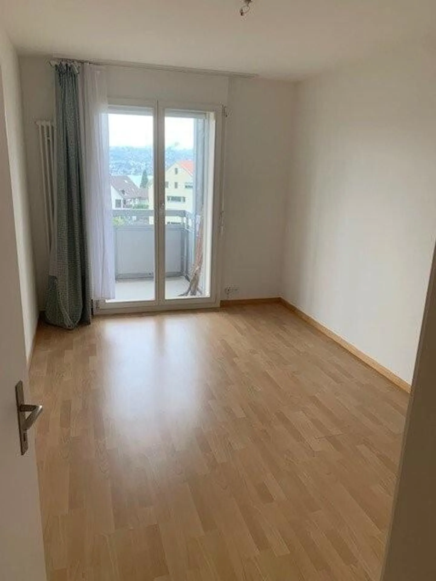 Befristete Wohnung bis 28.02.2026 in Oberrieden zu vermieten - Foto 6 von 8