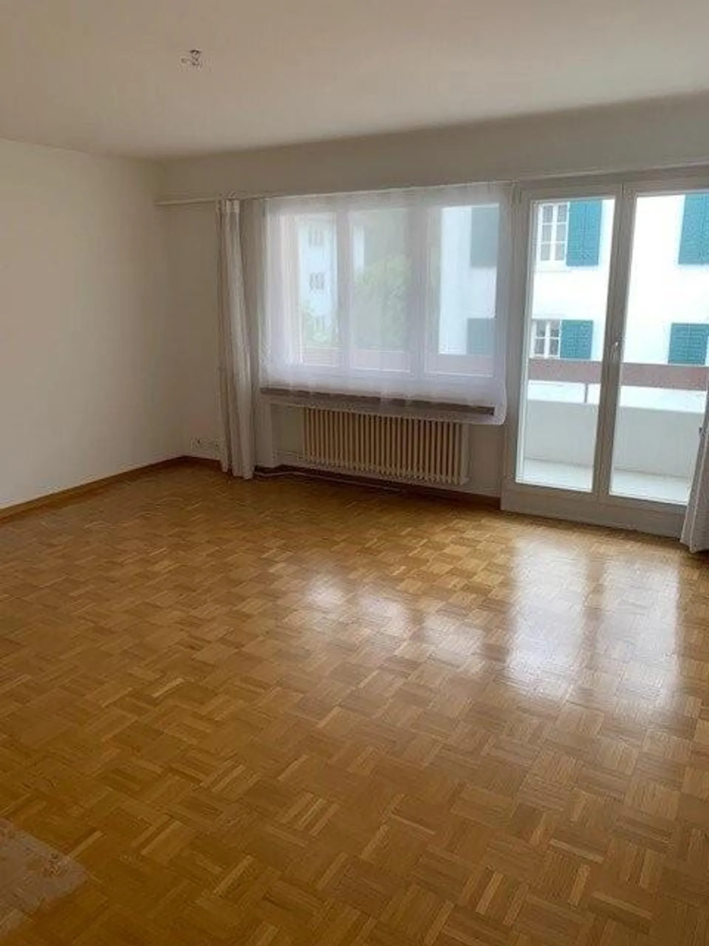 Befristete Wohnung bis 28.02.2026 in Oberrieden zu vermieten - Foto 7 von 8