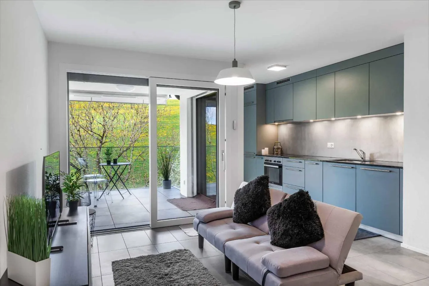 Moderna appartamento di 2,5 stanze con balcone - Foto 1 di 5