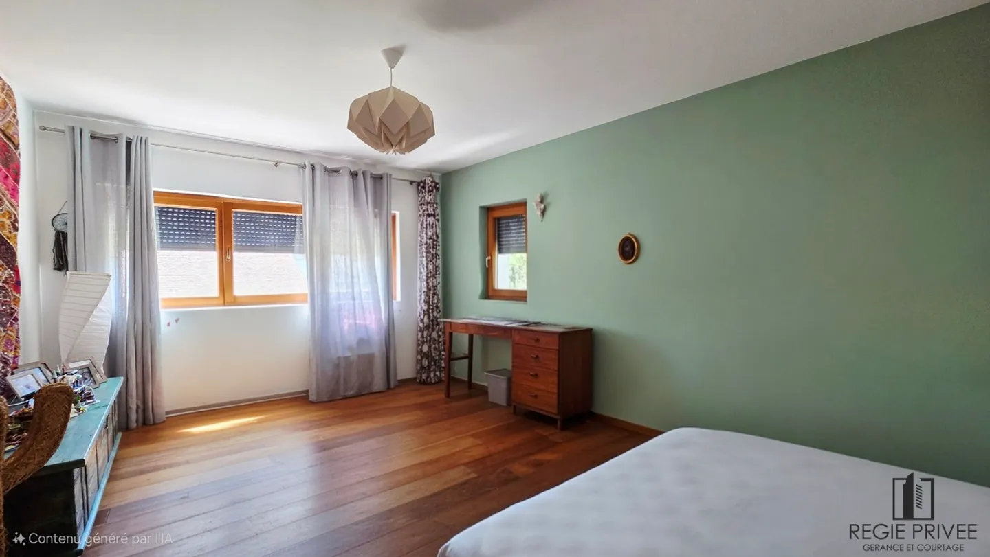 10-Zimmer-Haus - Foto 10 von 20