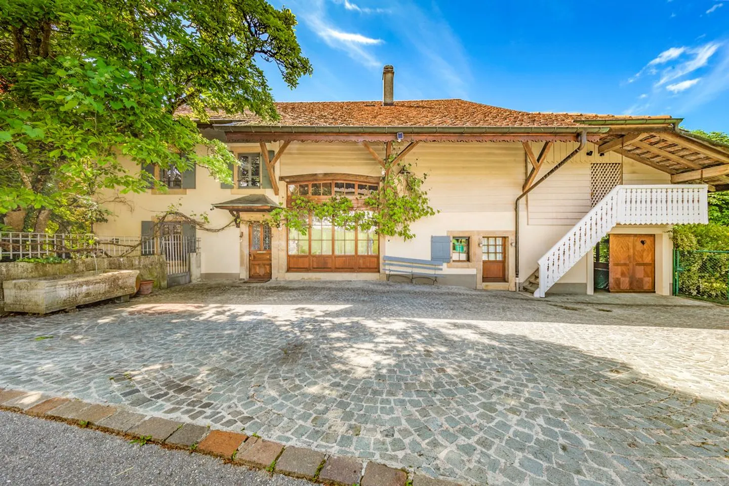 Einfamilienhaus kaufen - Foto 2 von 13