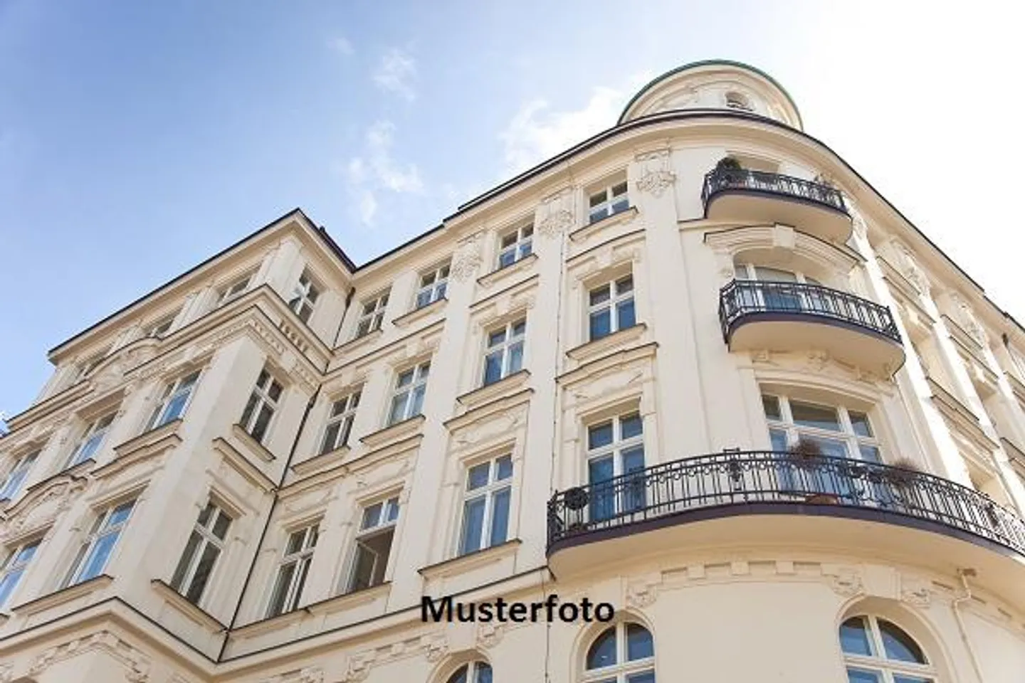 Edificio residenziale in affitto - Foto 1 di 13
