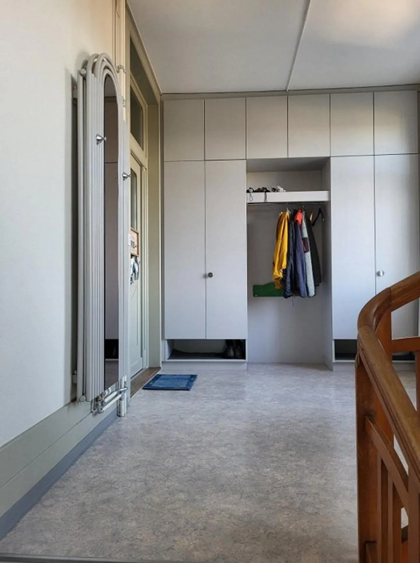 Appartamento in stile Liberty di 4,5 stanze con 2 balconi ad Arnegg - Foto 5 di 12