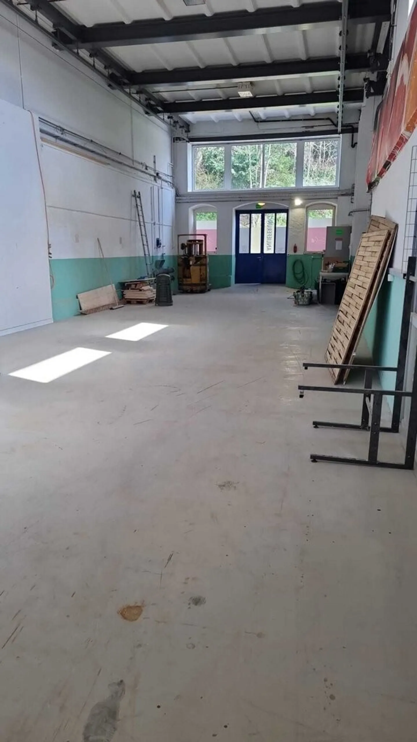 Multifunctional Rental Space in Neftenbach - Photo 4 of 5