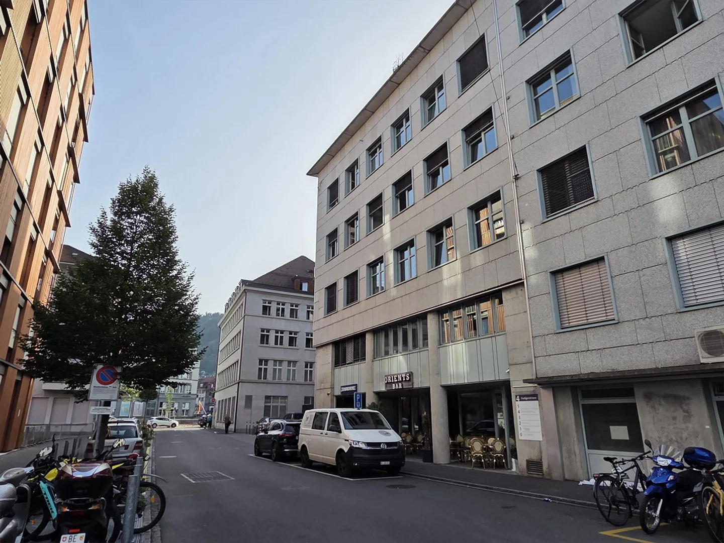 Attraktive Büro-/Praxisfläche an zentraler Lage in Thun - Foto 1 von 12