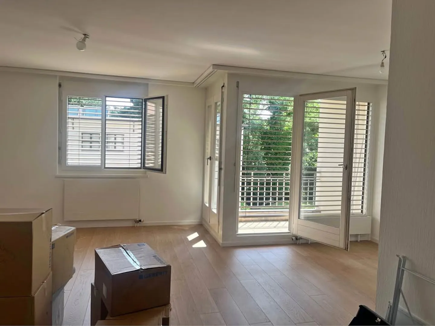 4-room apartment - Photo 1 of 8