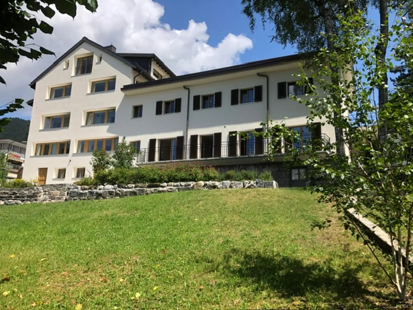 Appartement Charmant à Villars - Photo 1 sur 7