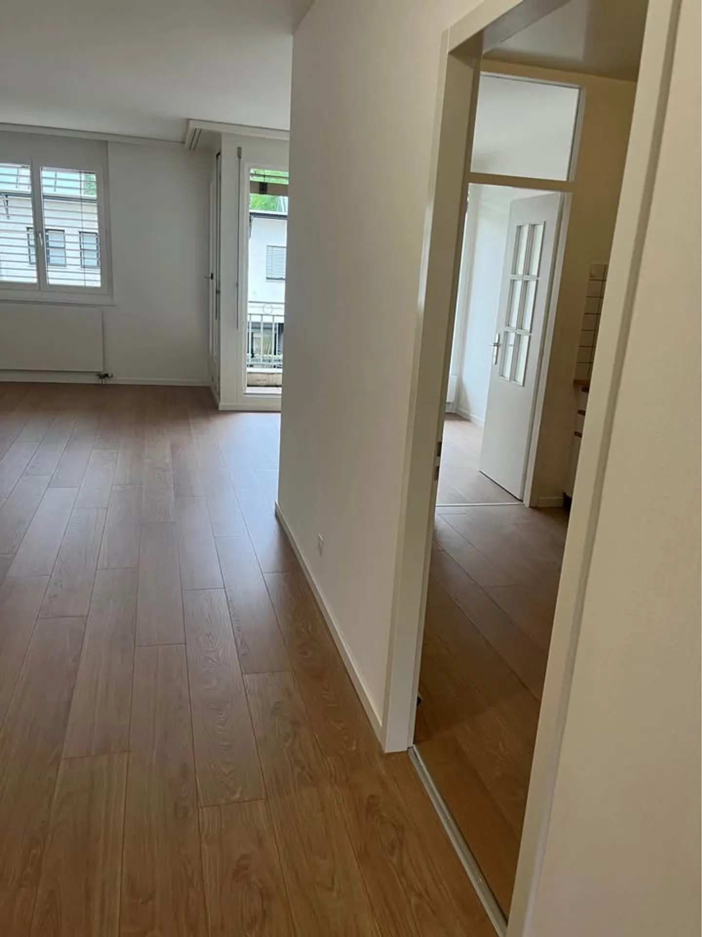 4-room apartment - Photo 3 of 8