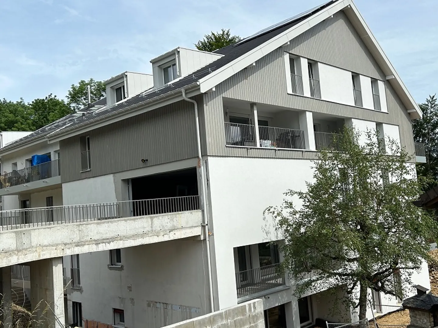 Spacious new 4.5-room apartment with balcony/terrace in Saint-Cergue - Photo 1 of 11