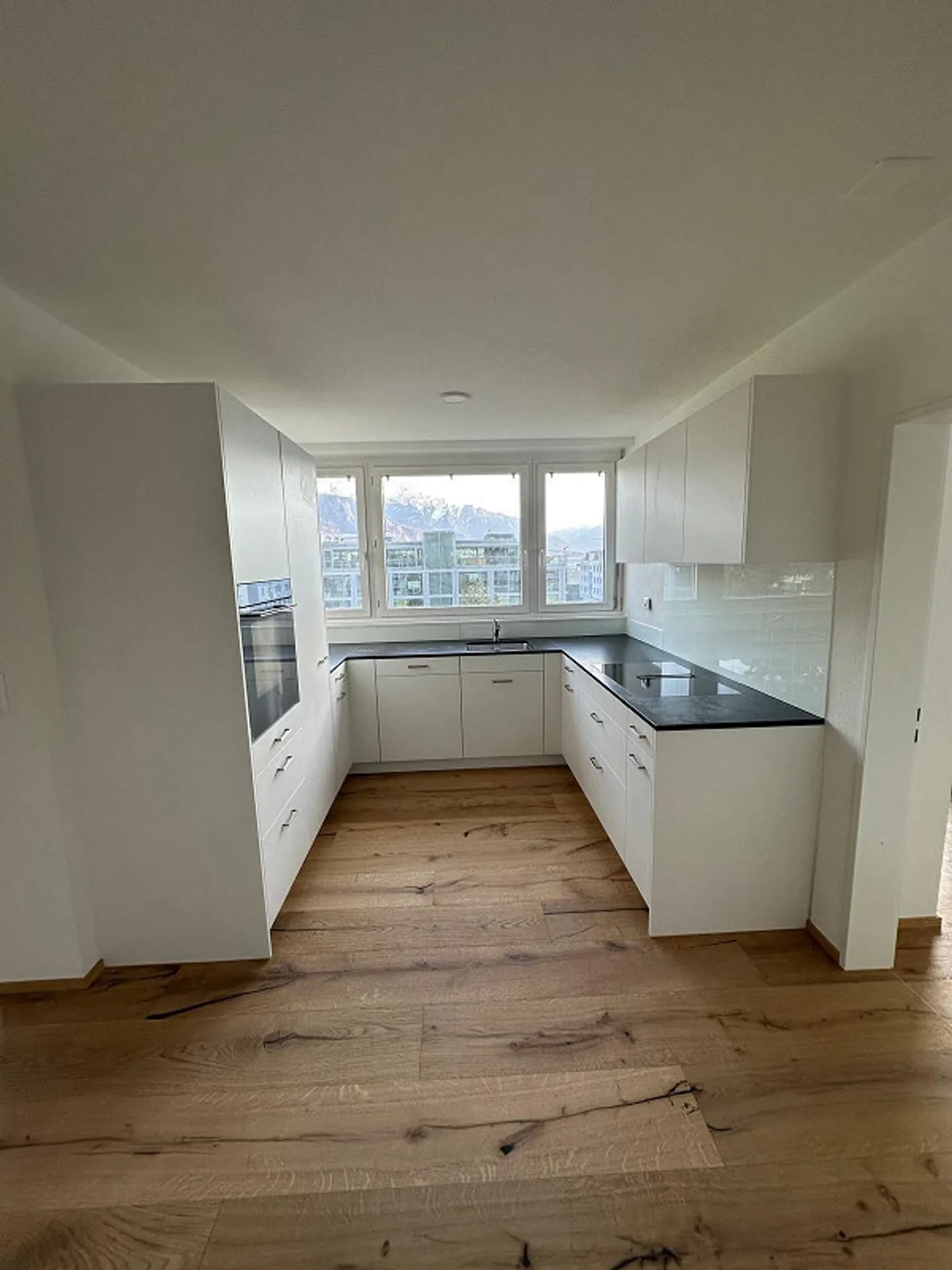 Renovierte Attika-Wohnung - Foto 1 von 3