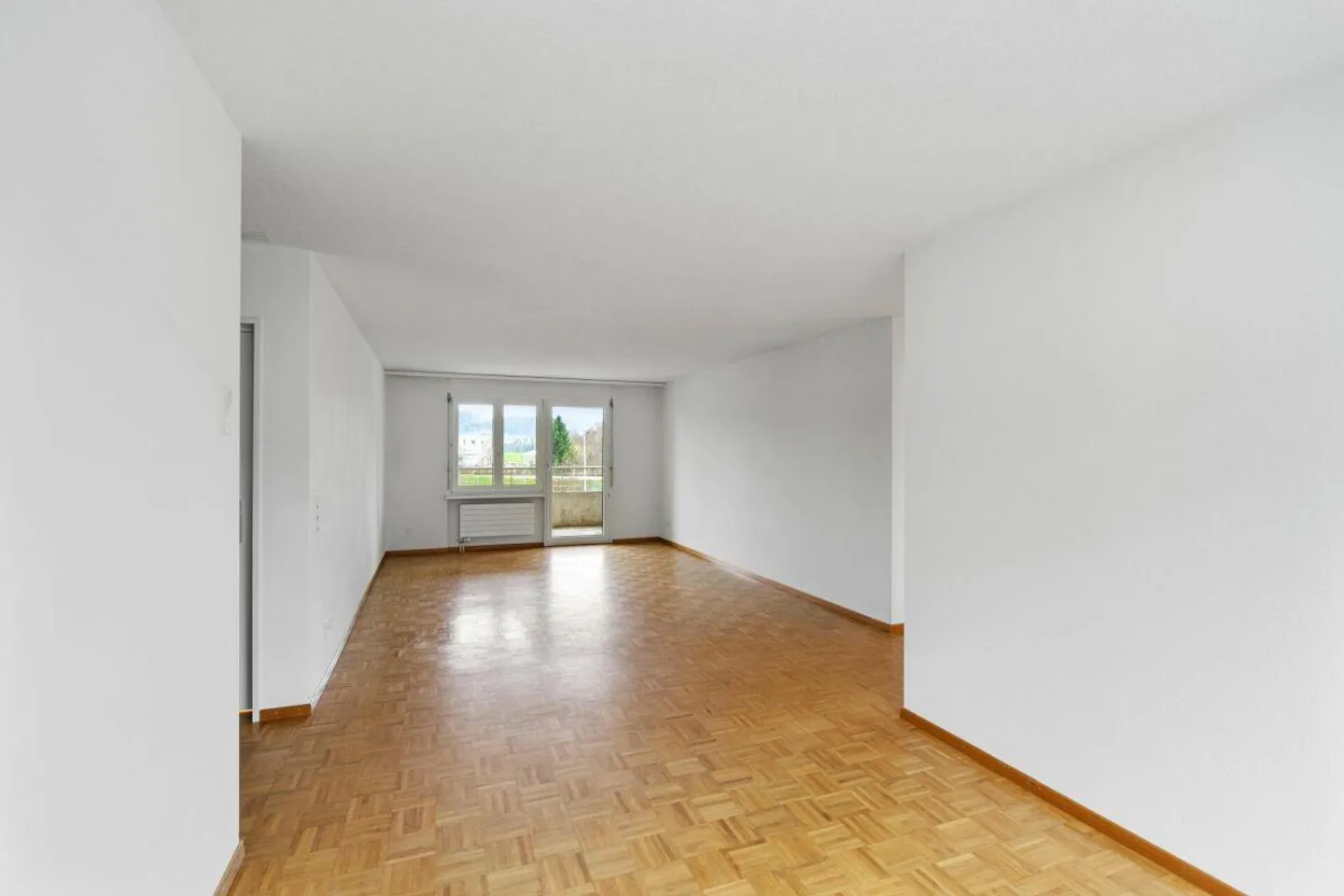 Appartement confortable avec balcon ensoleillé - Photo 3 sur 6