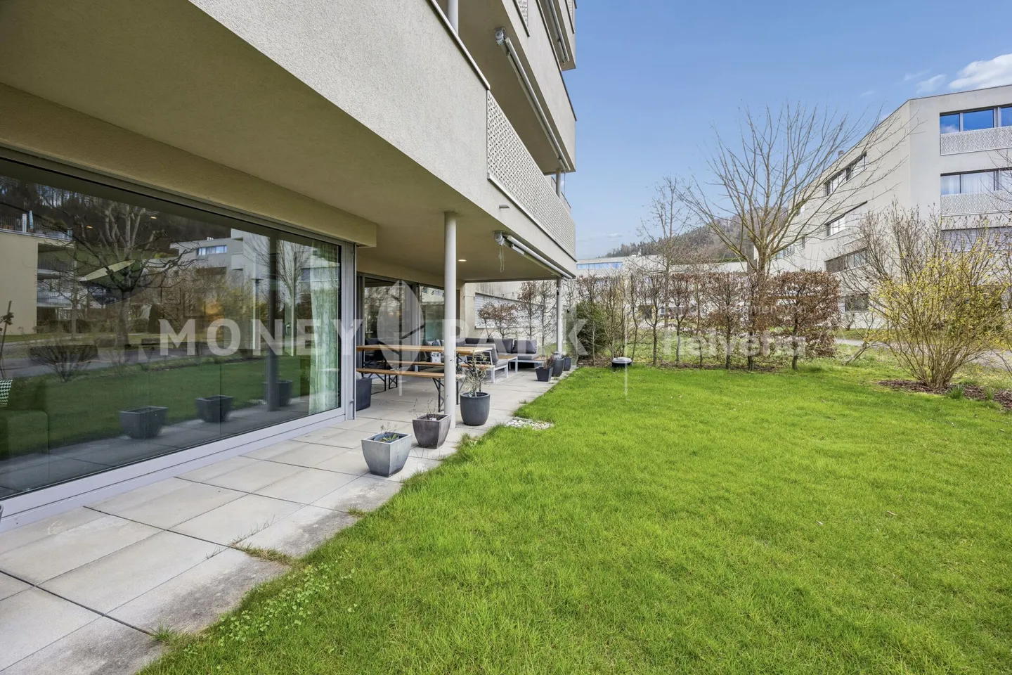 Modern 4.5-Room Garden Apartment - Photo 11 of 11