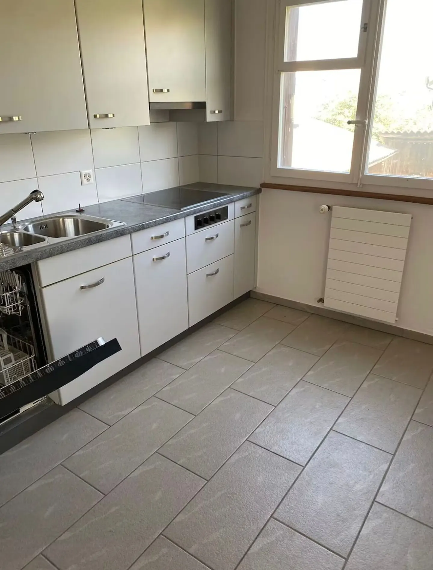 Gemütliche Wohnung mit Terrasse - Foto 3 von 9