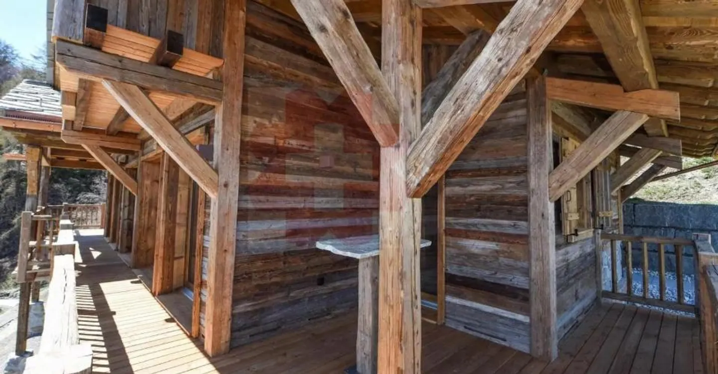 Chalet Eccezionale in Residenza Principale nel Cuore del Val d'Hérens - Foto 2 di 13