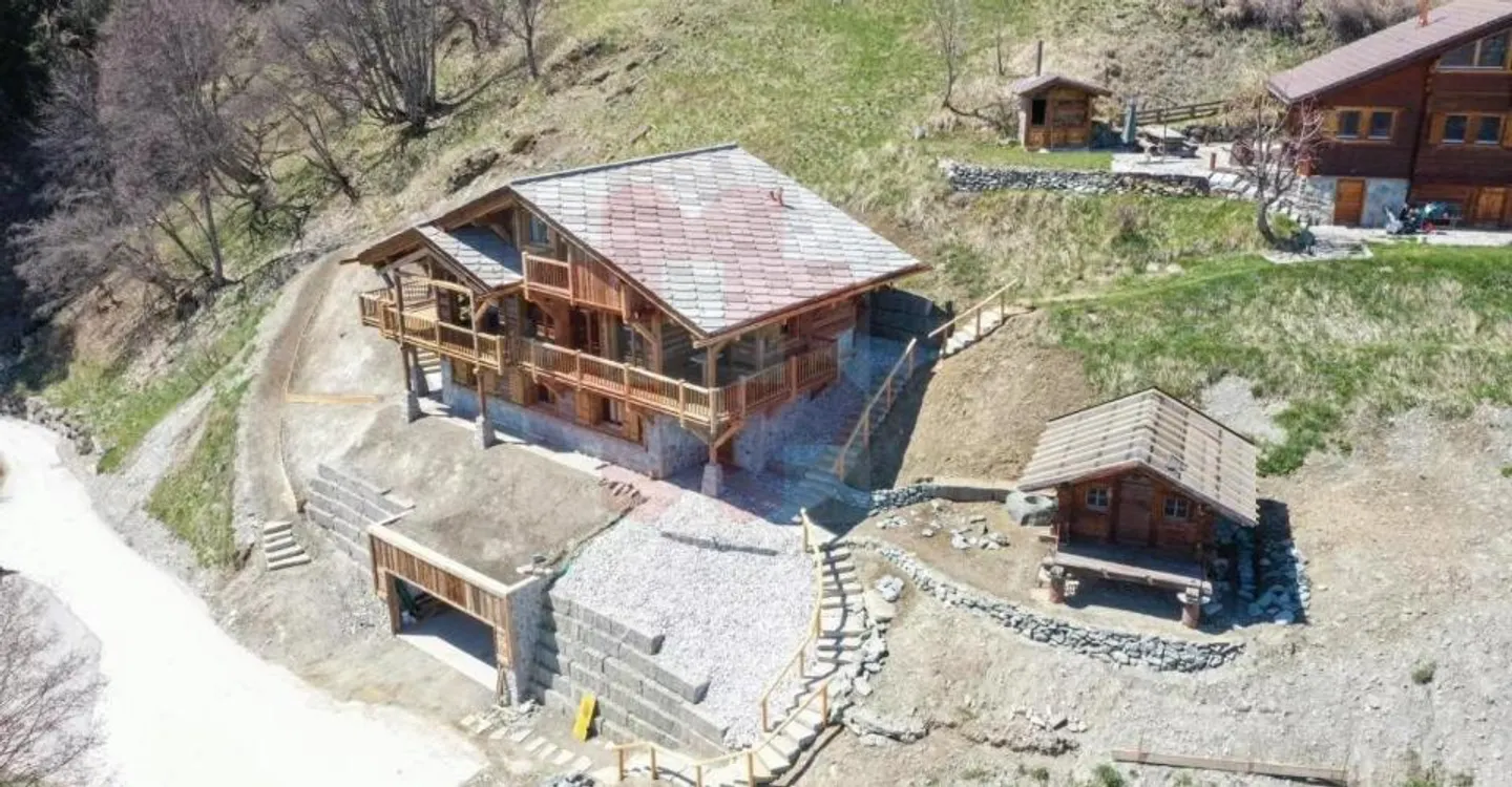 Chalet Eccezionale in Residenza Principale nel Cuore del Val d'Hérens - Foto 3 di 13