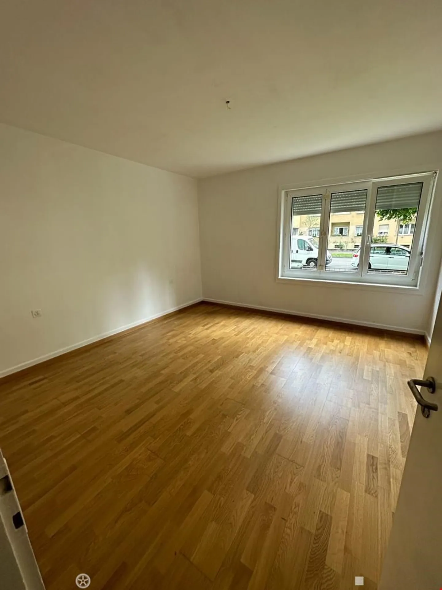 Erdgeschosswohnung in Biel - Foto 2 von 7