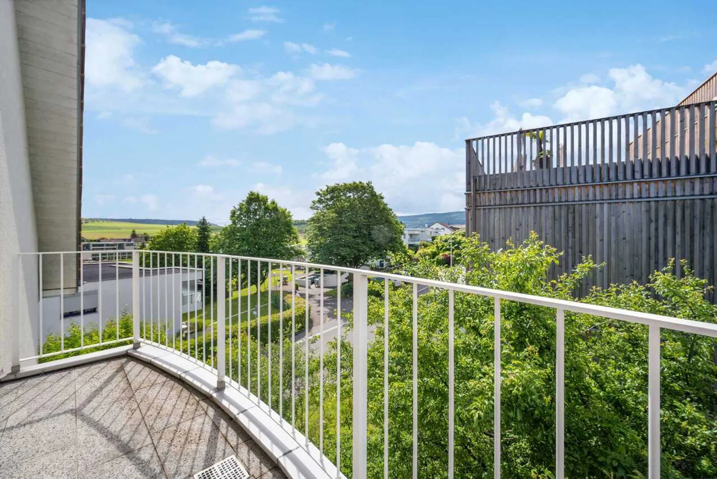 Maisonette luminosa e spaziosa - Foto 6 di 12