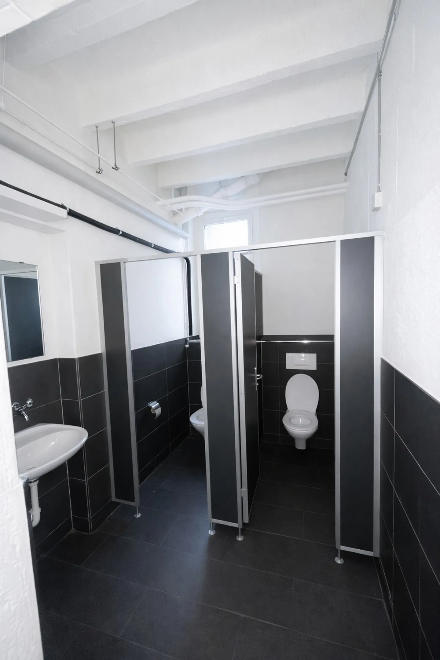 Versatile commercial space for rent near the lake! - Photo 6 of 9